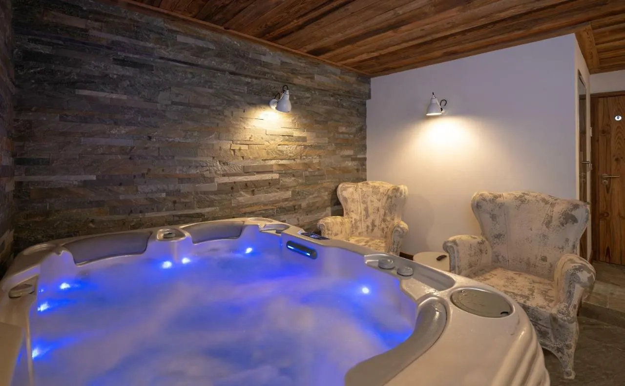 Chalet Flocon Hotel Courchevel